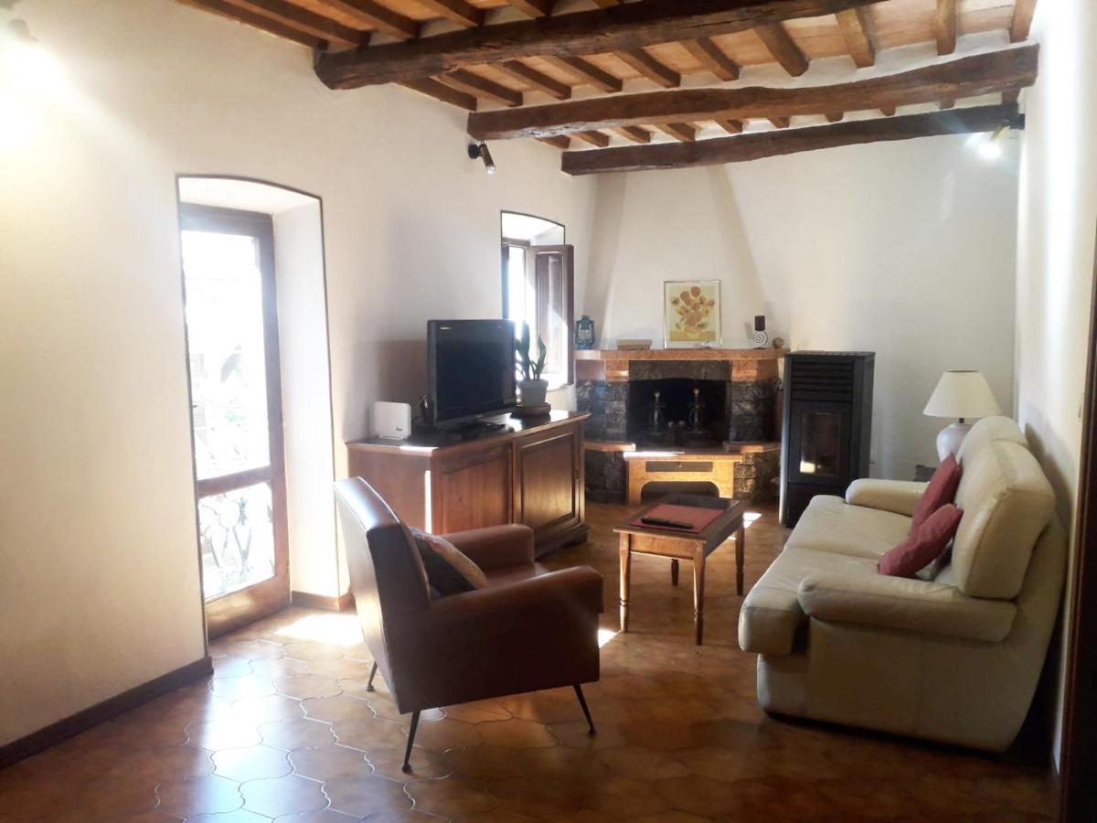 Casa Il Girasole Pitigliano Lägenhet Exteriör bild